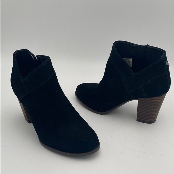 Koolaburra by UGG Black Ankle Booties women suede 8 Casual Dress office retro - Picture 1 of 14